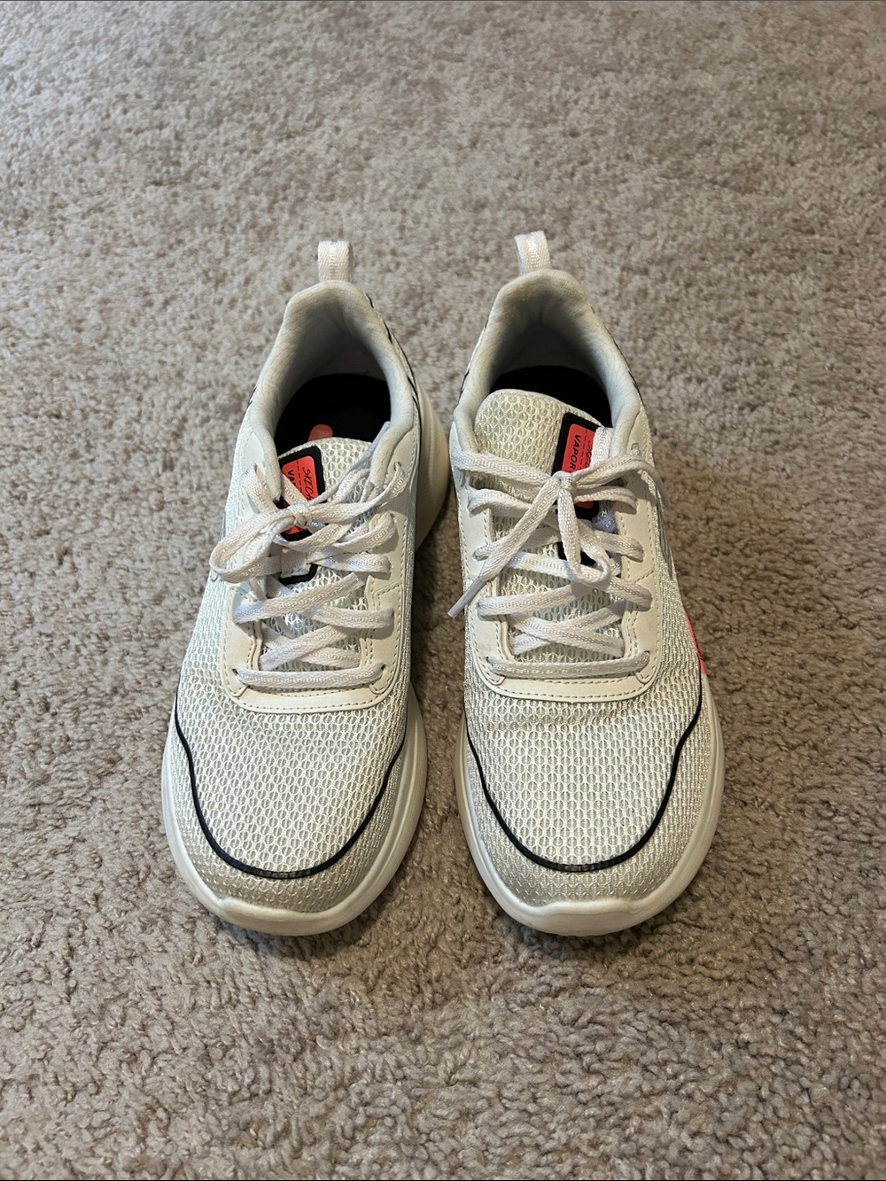 Womens Sketcher’s Size 6